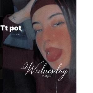 Meet your Posher, Daphné